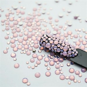 Стразы SS 4 розовый опал, 50шт 1057